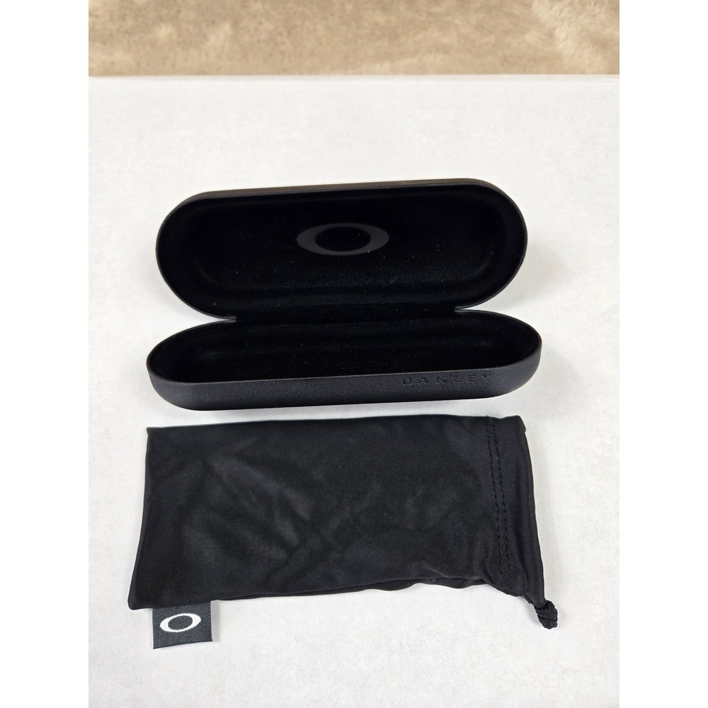 Oakley Black Hard Shell Sunglasses Case with Microfiber Pouch HDO
